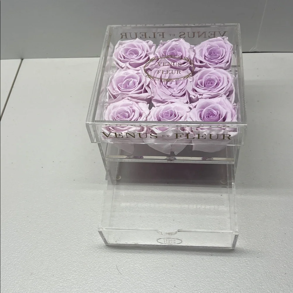 Box Venus Et Fleur Acrylic Lavendar 9 eternity roses